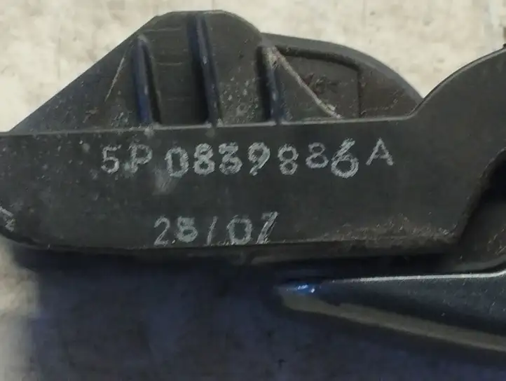 Seat Altea XL (2004 - 2015) 5P0839886A Наружная ручка задней двери — фото 2