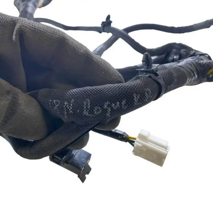 Nissan Rogue (2016 - 2020)  3730809 Проводка сиденья