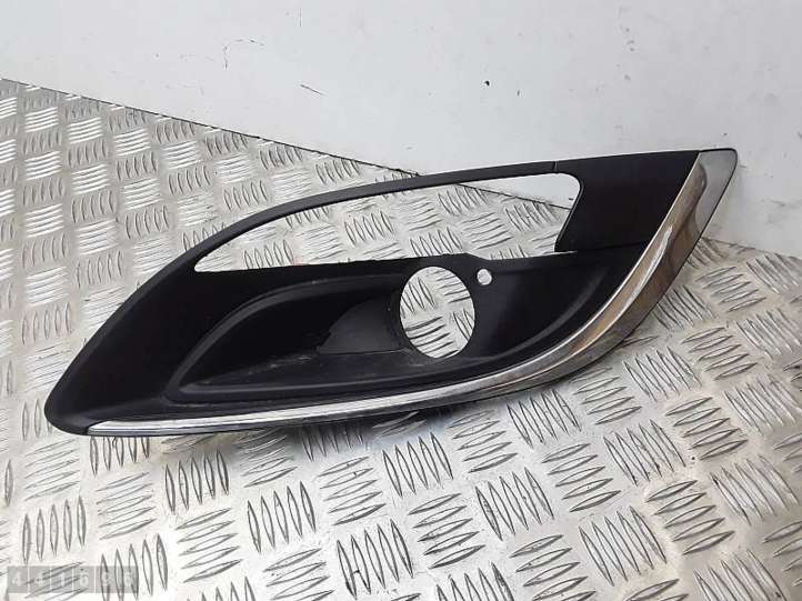 LH13368708 Opel Astra J Priešrūkinio žibinto apdaila/ grotelės