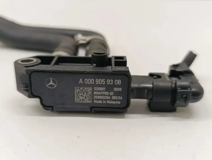 Mercedes-Benz E W214 (2024 - ) A0009059308 Датчик давления выхлопных газов — фото 2