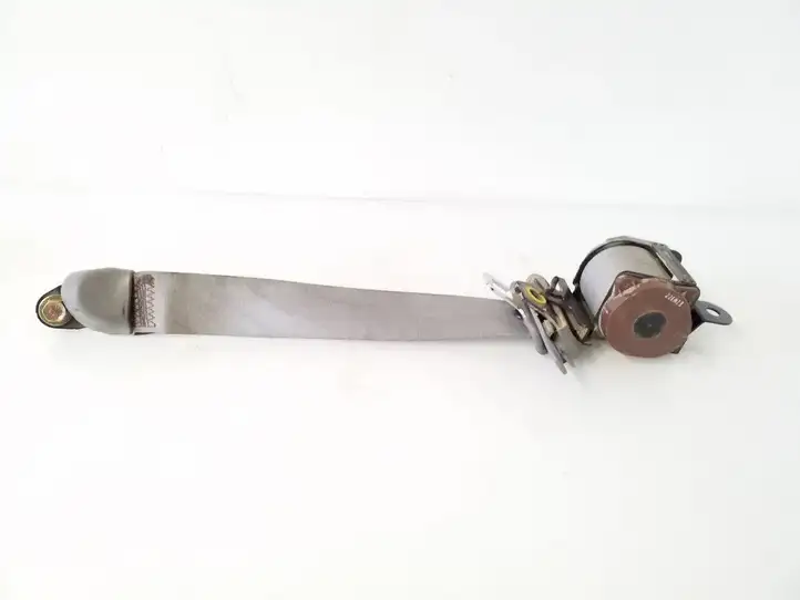 Kia Sorento (2002 - 2006)  0432021 Задний ремень безопасности