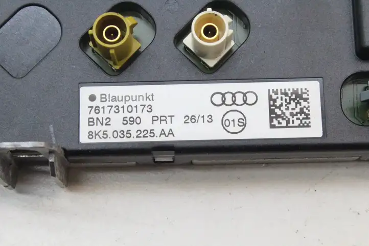 Audi A4 S4 B8 8K (2011 - 2015) 8K5035225AA Усилитель антенны — фото 4