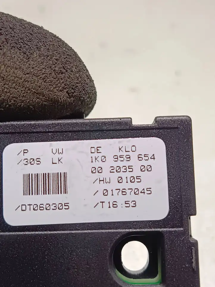 Audi A3/S3 8P (2004 - 2008) 1K0959654 Датчик угла поворота руля — фото 3