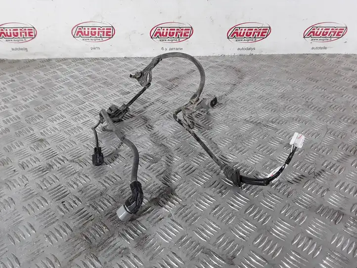 Toyota RAV 4 (XA50) (2018 - ) 390C042020 Прочая электропроводка — фото 3