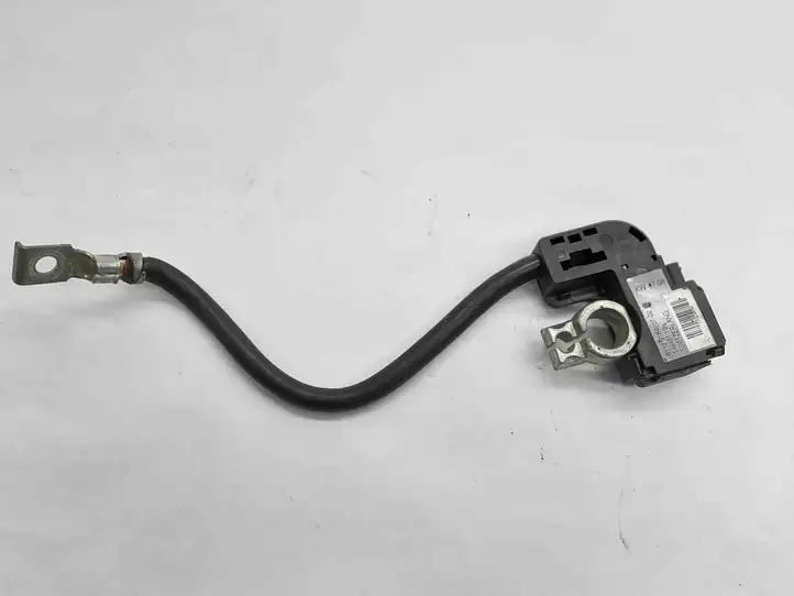 BMW 3 E90 E91 (2005 - 2012)  918420702 Минусовый провод (аккумулятора)