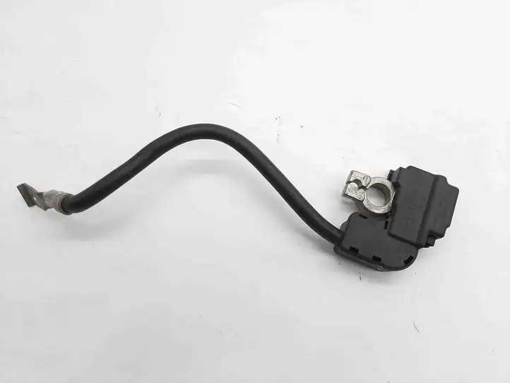 BMW 3 E90 E91 (2005 - 2012)  918420702 Минусовый провод (аккумулятора)
