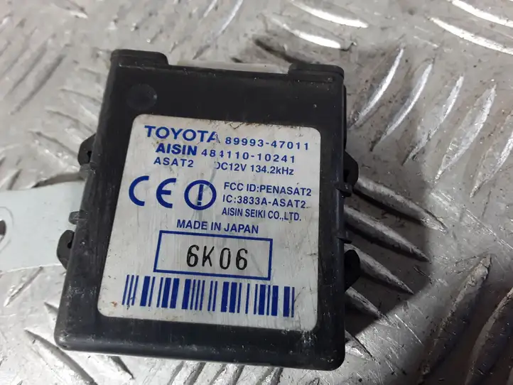 Toyota Prius (XW20) (2003 - 2009) 8999347011 Блок управления антеннами — фото 2