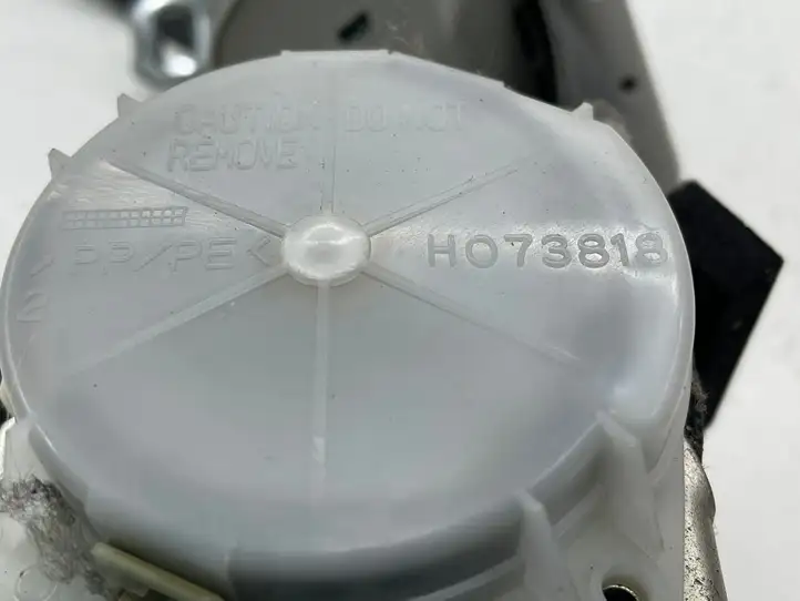 Toyota Corolla Verso AR10 (2004 - 2009) 7L1540 Задний ремень безопасности — фото 6