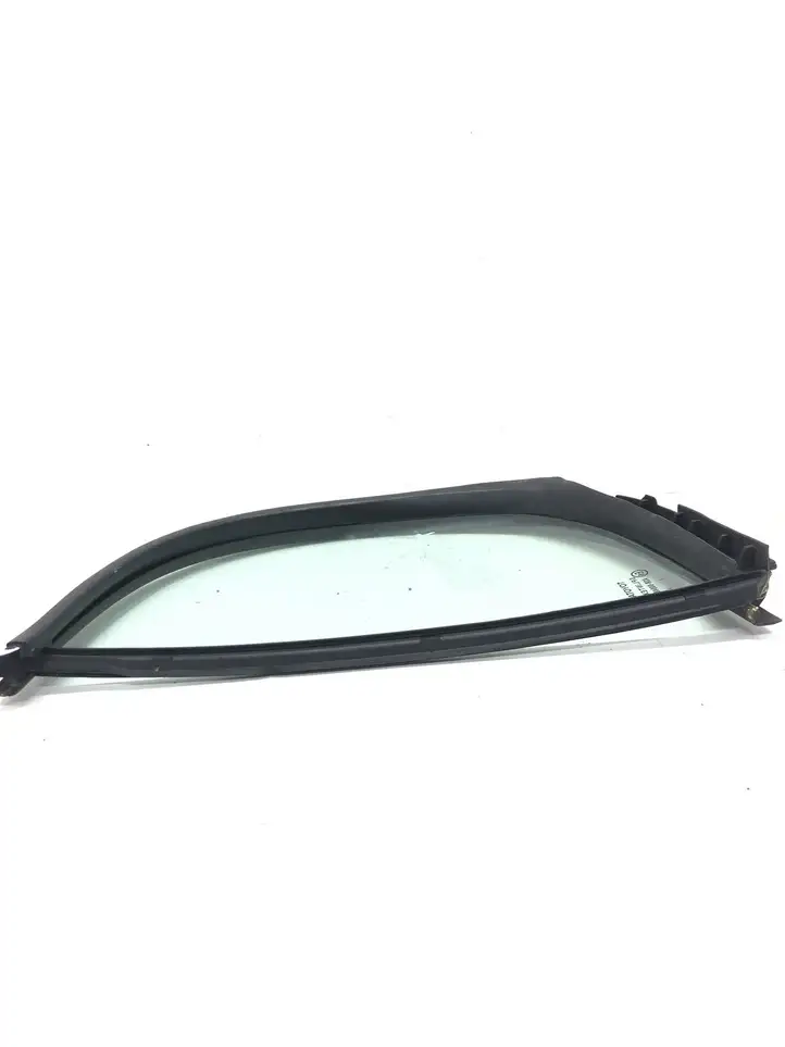 Toyota Yaris (1999 - 2003) 43R00048 Заднее боковое стекло — фото 4