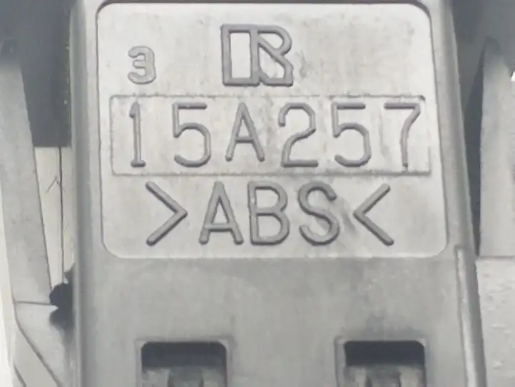 Toyota Prius (XW20) (2003 - 2009) 15A257 Другие включатели / ручки/ переключатели — фото 3
