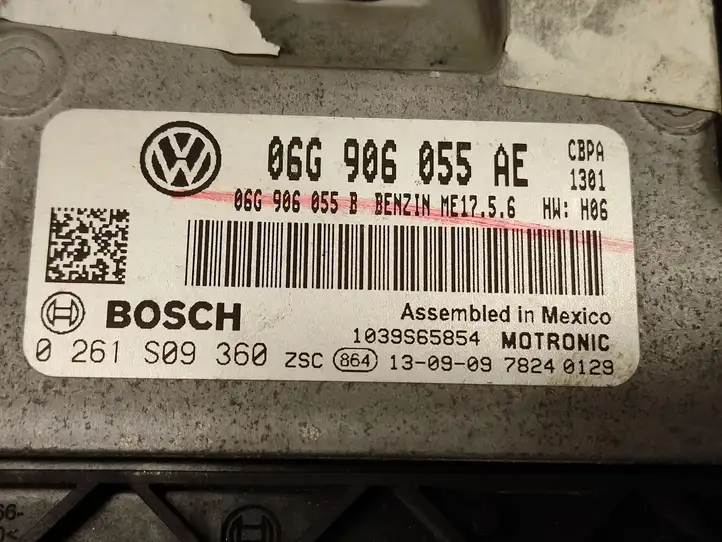 Volkswagen Jetta VI (2011 - 2018) 06G906055AE Блок управления двигателем (ECU) — фото 4