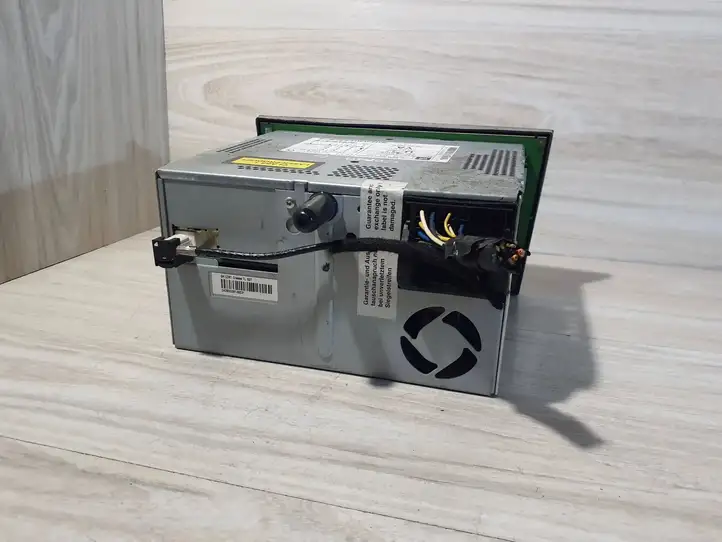 Opel Corsa D (2006 - 2010) 13257028 Магнитола / мультимедийная система — фото 3