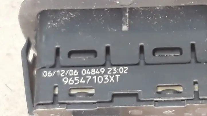 Citroen C4 I Picasso (2006 - 2013) 96547103XT Кнопка стеклоподъемников — фото 2