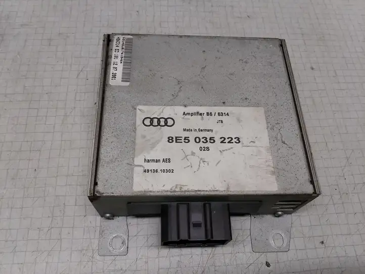 Audi A4 S4 B6 8E 8H (2000 - 2006) 8E5035223 Усилитель звука — фото 1