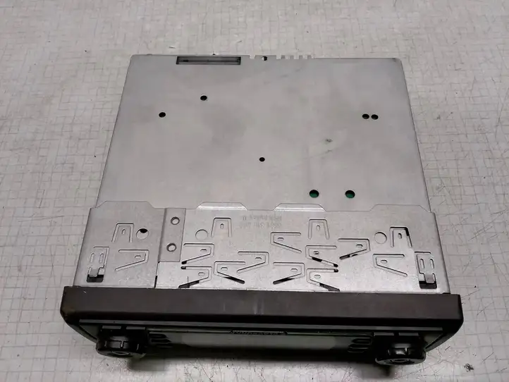 Volkswagen Transporter - Caravelle T5 (2003 - 2009) 7612301043 Магнитола / мультимедийная система — фото 6