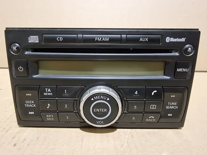 Nissan Qashqai (2006 - 2010) 28185JD05A Магнитола / мультимедийная система — фото 1