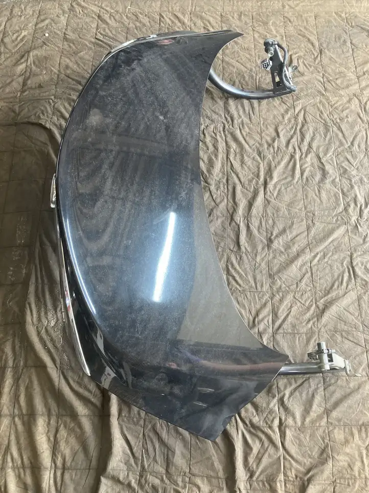 Opel Insignia A (2008 - 2017) Крышка багажника — фото 5