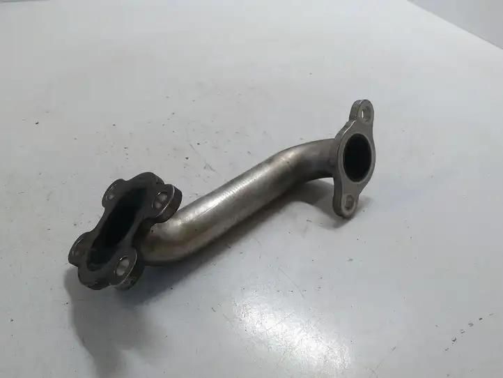 Toyota Verso (2009 - 2012) Трубка EGR — фото 2