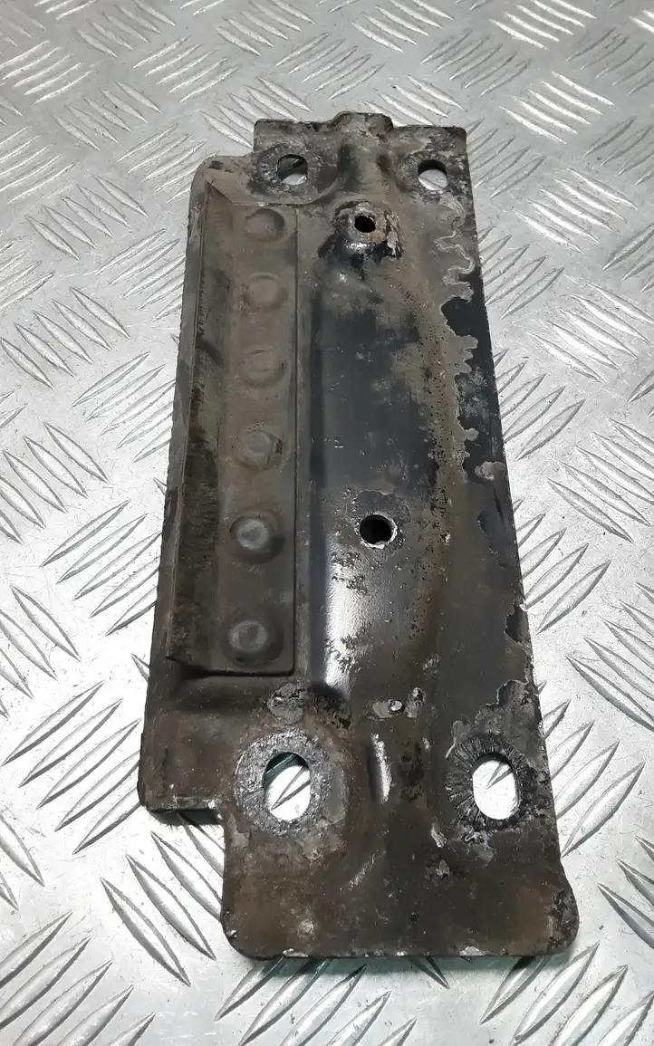 Audi A4 S4 B9 (2015 - 2019) 8W0803183A Кронштейн глушителя — фото 3