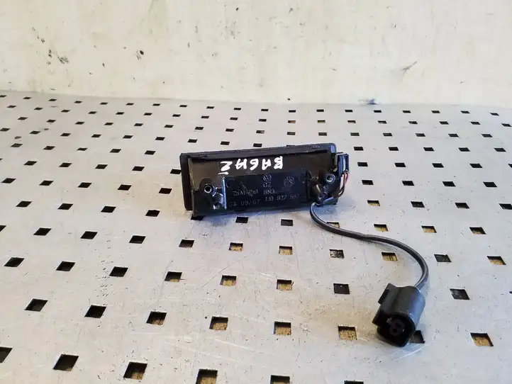 Volkswagen Touareg I (2002 - 2010)  1J0827566L Ручка задней крышки