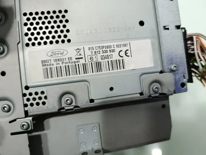 Ford S-MAX (2006 - 2010) BM2T18K931EE Магнитола / мультимедийная система — фото 10