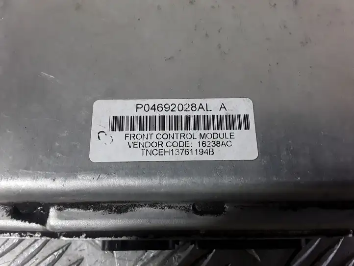 Toyota Avensis T250 (2003 - 2006) 16238AC Модуль комфорта — фото 2