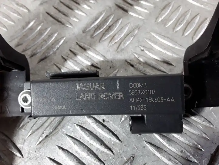 Land Rover Range Rover L322 (2009 - 2012) AH4215K603AA Блок бесключевого доступа — фото 2