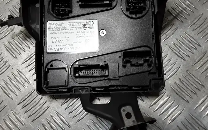 Audi A4 S4 B9 (2015 - 2019) 8W0907064BA Модуль комфорта — фото 3