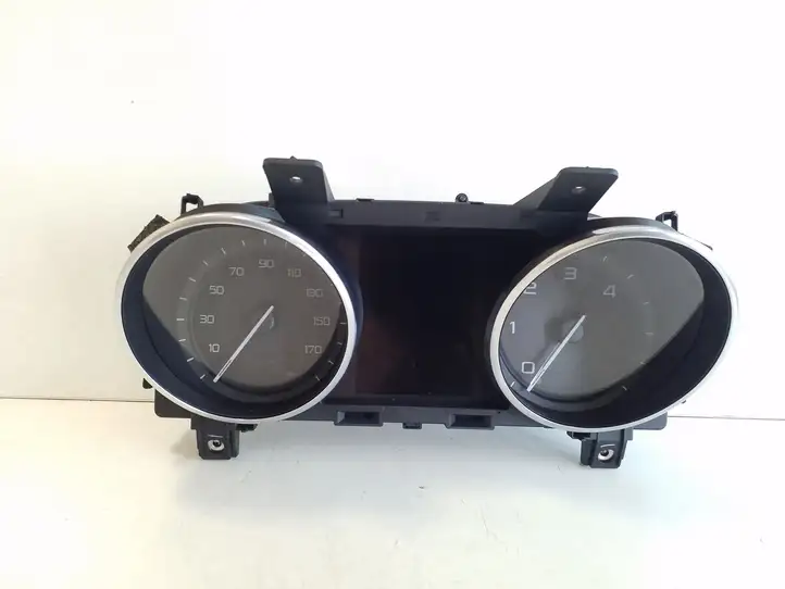 Jaguar XE (2014 - 2019)  GX7310849BF Блок управления спидометра