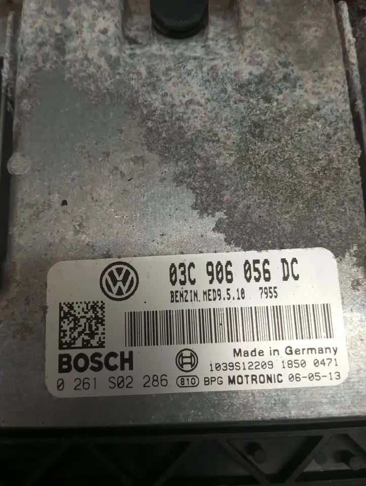 Volkswagen PASSAT B6 (2005 - 2010) 03C906056DC Блок управления двигателем (ЭБУ) — фото 3