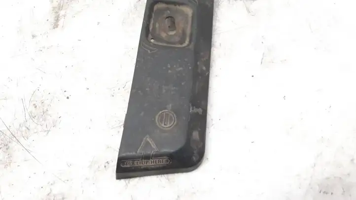 Toyota Avensis T250 (2006 - 2009) 5844105020 Крышка ящика аккумулятора — фото 5