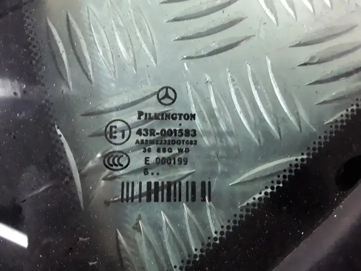 Mercedes-Benz A W169 (2004 - 2012) 43R001583 Заднее боковое стекло — фото 2