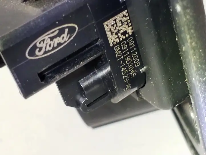 Ford Mondeo MK IV (2007 - 2014) 6M21U226A36BBW Блок кнопок стеклоподъемников — фото 3
