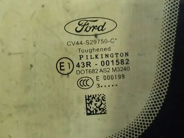 Ford Kuga II (2013 - 2019) CV44S29750C Заднее боковое стекло — фото 2