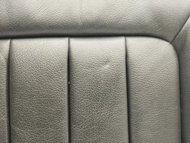 Mercedes-Benz CLS C218,X218 (2011 - 2017) Нижняя часть сиденья водителя — фото 4