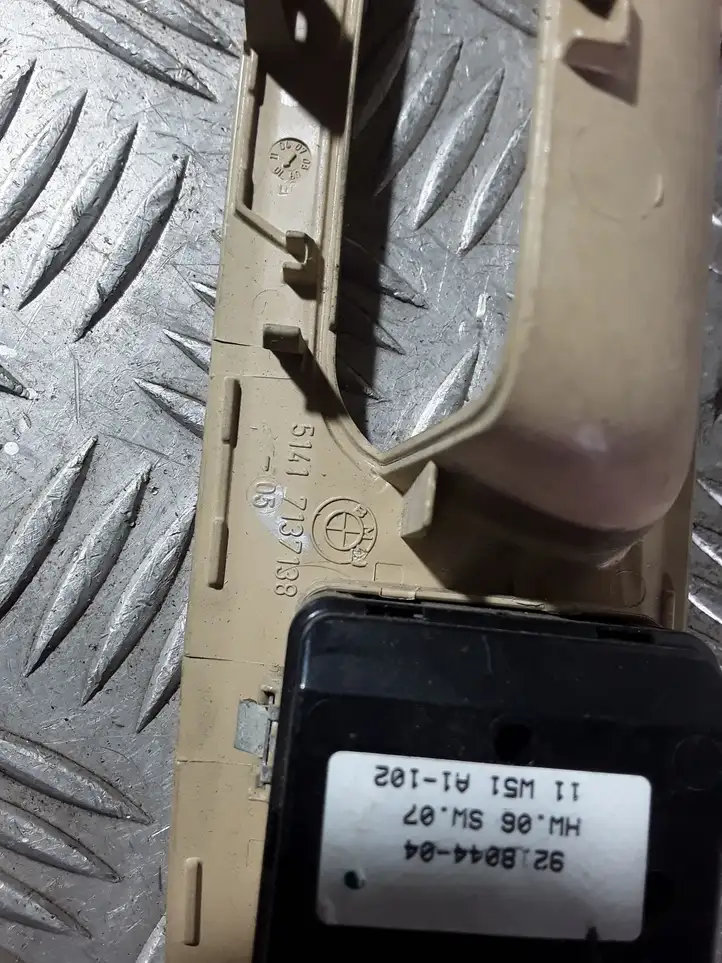 BMW X6 E71 (2008 - 2014) 5141713713805 Кнопка стеклоподъемников — фото 4