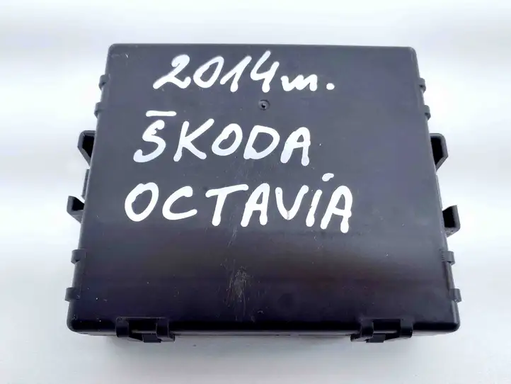 Skoda Octavia Mk3 (5E) (2013 - 2019) 5Q0907530R Модуль Gateway — фото 3