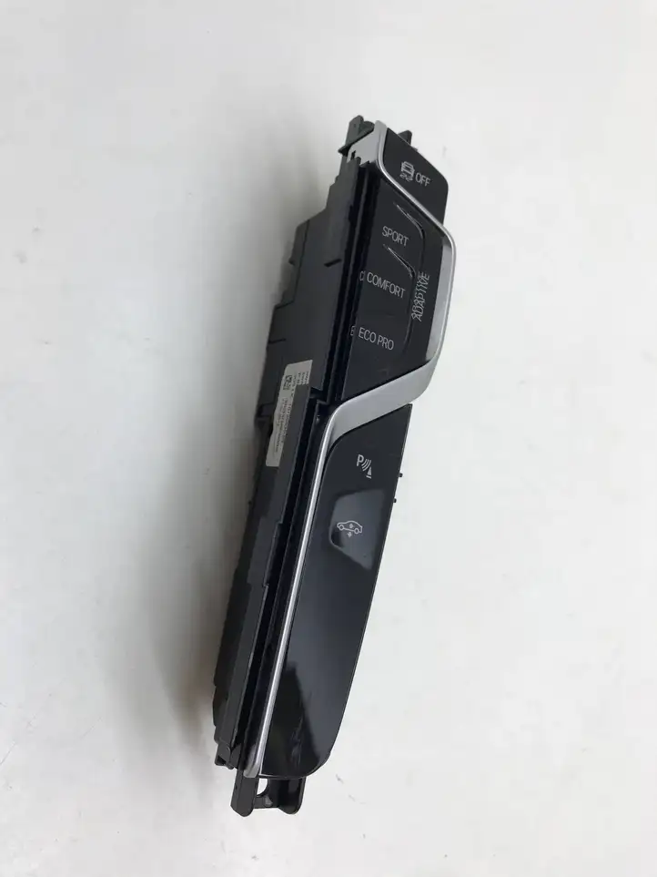 BMW 7 G11 G12 (2015 - 2022) 9398277 Кнопка парктроника — фото 2