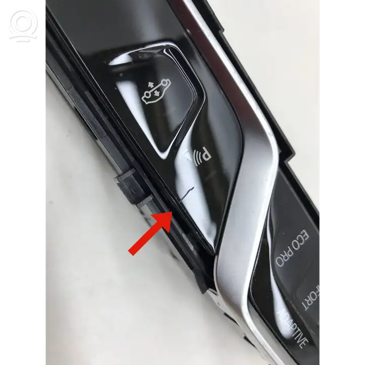 BMW 7 G11 G12 (2015 - 2022) 9398277 Кнопка парктроника — фото 5