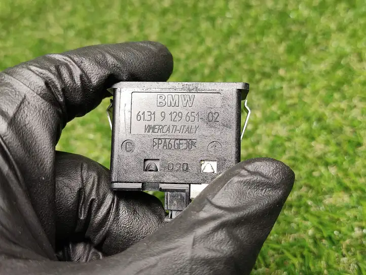 BMW 5 F10 F11 (2009 - 2016) 9129651 AUX разъем — фото 3