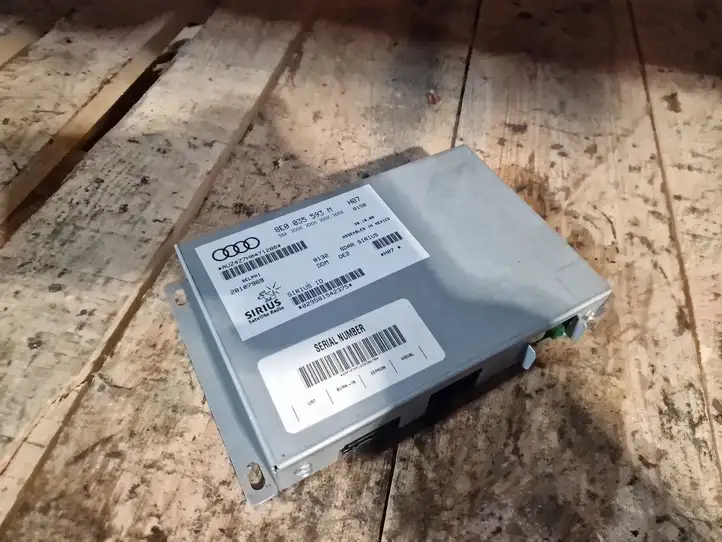 Audi A3/S3 8P (2008 - 2013) 8E0035593M Усилитель звука — фото 2