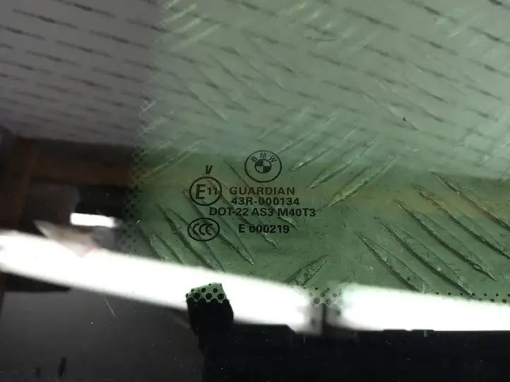 BMW X3 F25 (2010 - 2017) 7205625 Заднее боковое стекло — фото 2