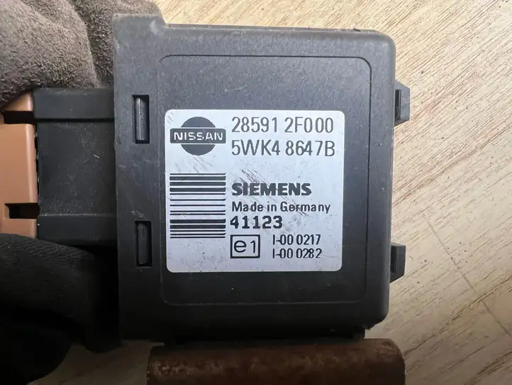 Nissan Primera (2001 - 2008) 285912F000 Блок иммобилайзера — фото 3