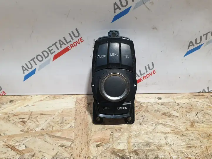 BMW 1 F20 F21 (2011 - 2019) 9261704 Контроллер мультимедийной системы — фото 4