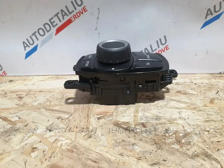 BMW 1 F20 F21 (2011 - 2019) 9261704 Контроллер мультимедийной системы — фото 6