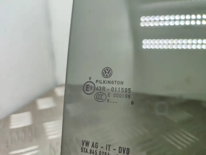 Volkswagen Touran III (2016 - ) 43R011595 Стекло задней двери — фото 2