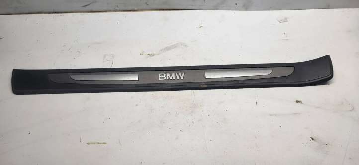 7051871 BMW 7 E65 E66 Priekinio slenksčio apdaila (vidinė)