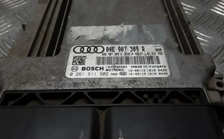 Audi A4 S4 B9 (2015 - 2019) 04E907309R Блок управления двигателем (ЭБУ) — фото 2