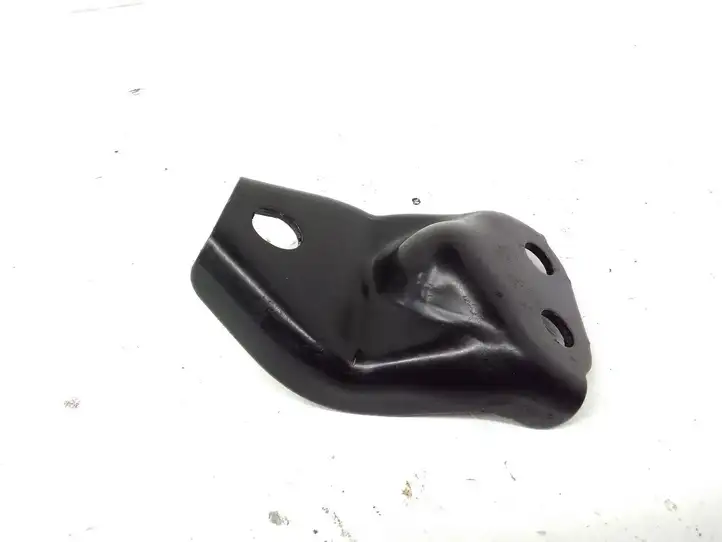 Mitsubishi Outlander (2012 - 2014)   Другая деталь отсека двигателя