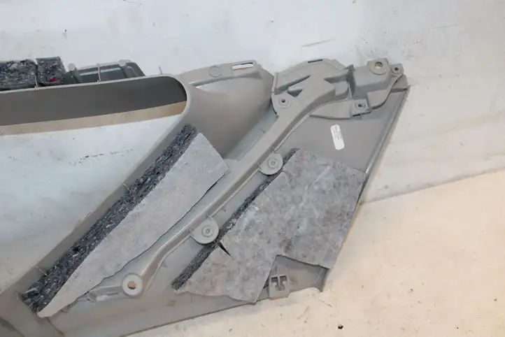 Toyota Auris E180 (2012 - 2018) 6247002300 Держатель шторки — фото 8